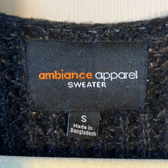 Ambience, apparel, women’s sweater, size small - Picture 4 of 5
